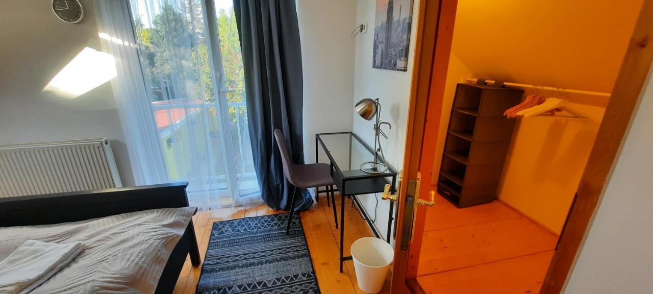 Hi-Bp Garden City Batsanyi Apartment 3 Rooms, Apartment Upstairs Near The City Train With Free Parking บูดาเปสต์ ภายนอก รูปภาพ