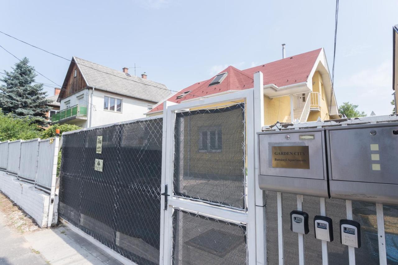 Hi-Bp Garden City Batsanyi Apartment 3 Rooms, Apartment Upstairs Near The City Train With Free Parking บูดาเปสต์ ภายนอก รูปภาพ