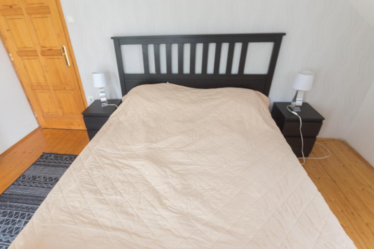 Hi-Bp Garden City Batsanyi Apartment 3 Rooms, Apartment Upstairs Near The City Train With Free Parking บูดาเปสต์ ภายนอก รูปภาพ
